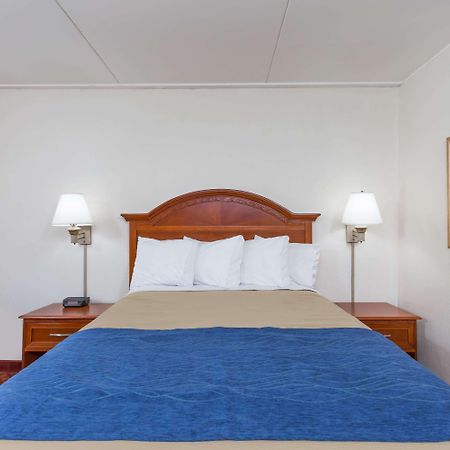 Days Inn By Wyndham Winston Salem North Esterno foto